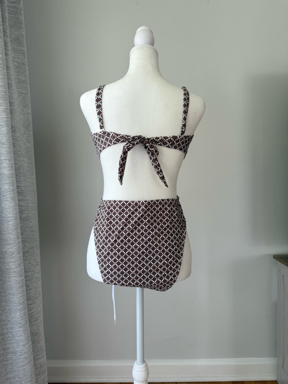 Cupshe One Piece Swimsuit Women Medium Brown Floral Cutout Tie Back NWT - Picture 3 of 8